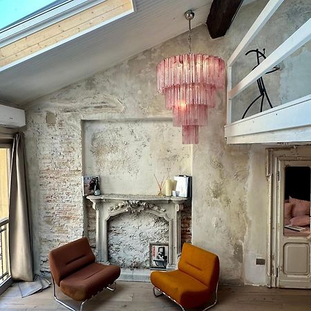 Charming And Design Attic Loft Central Milan In Coolest Area Navigli Ticinese Exterior foto