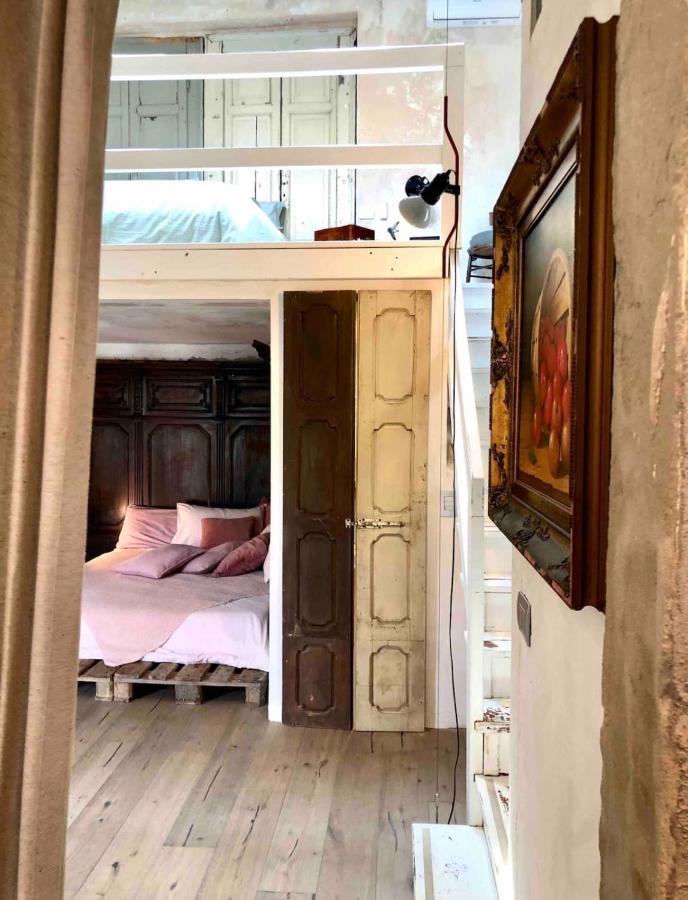 Charming And Design Attic Loft Central Milan In Coolest Area Navigli Ticinese Exterior foto