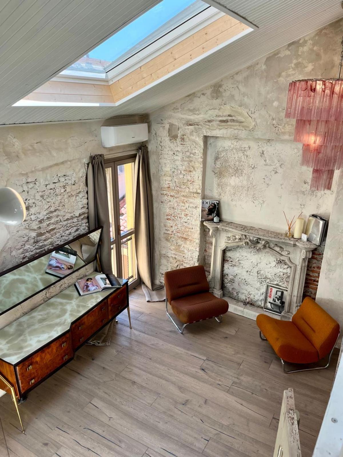 Charming And Design Attic Loft Central Milan In Coolest Area Navigli Ticinese Exterior foto
